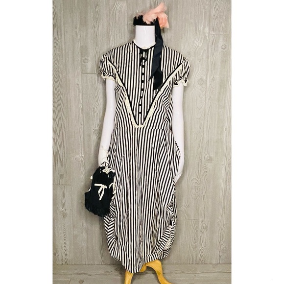 Vintage Victorian black and white stripe dress retro Halloween costume cosplay m - Picture 8 of 8